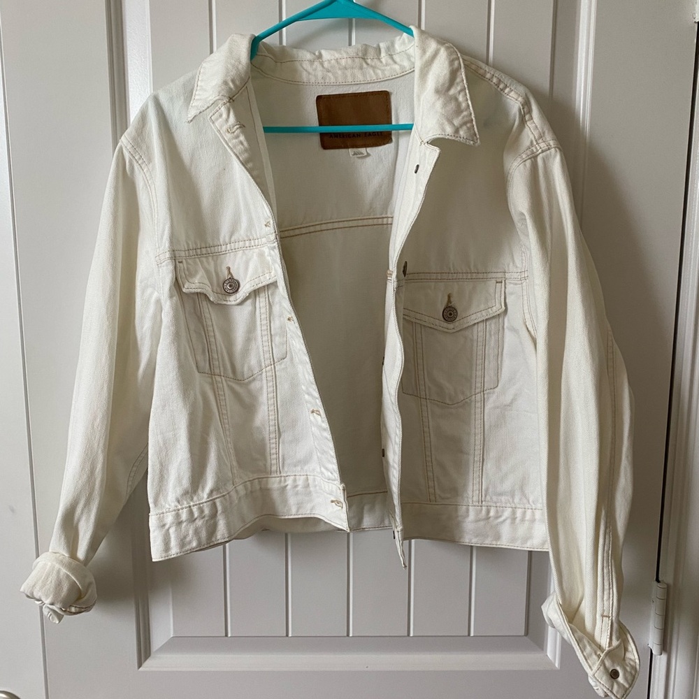 white american eagle denim jacket
